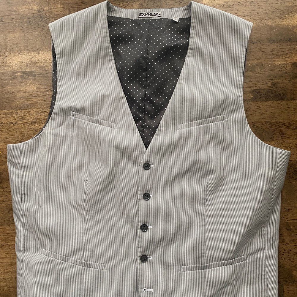 Express Men’s Light Gray Pinstripe Vest, XL